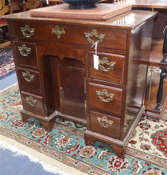 A George III mahogany kneehole desk W.80cm